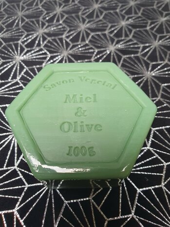 Zeepjes met honing  100g - verschillende soorten